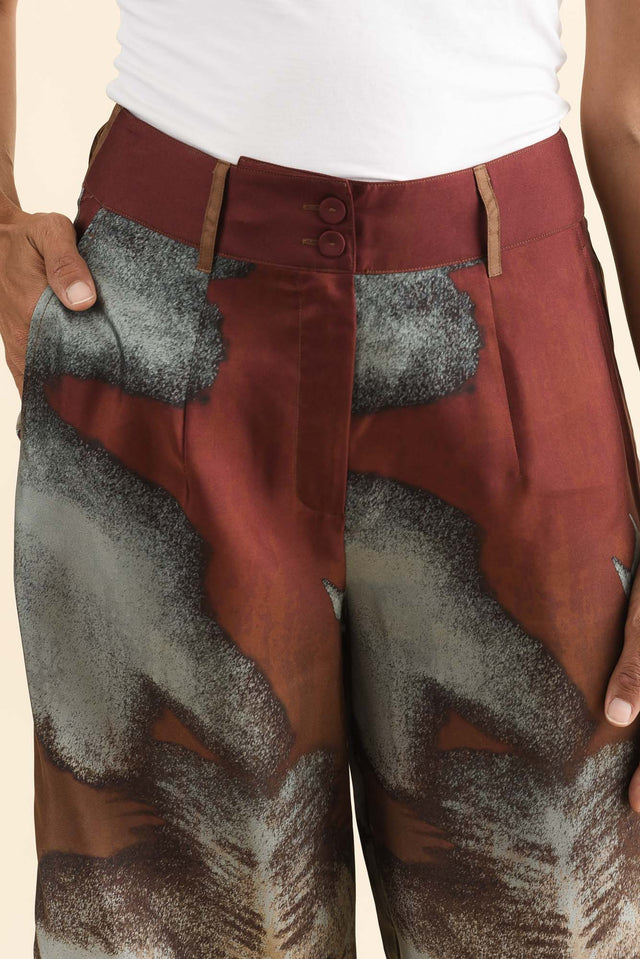 Palisades Mocha Floral Silk Wide Leg Pants,Brunette model,alt text|model:Cara image 6