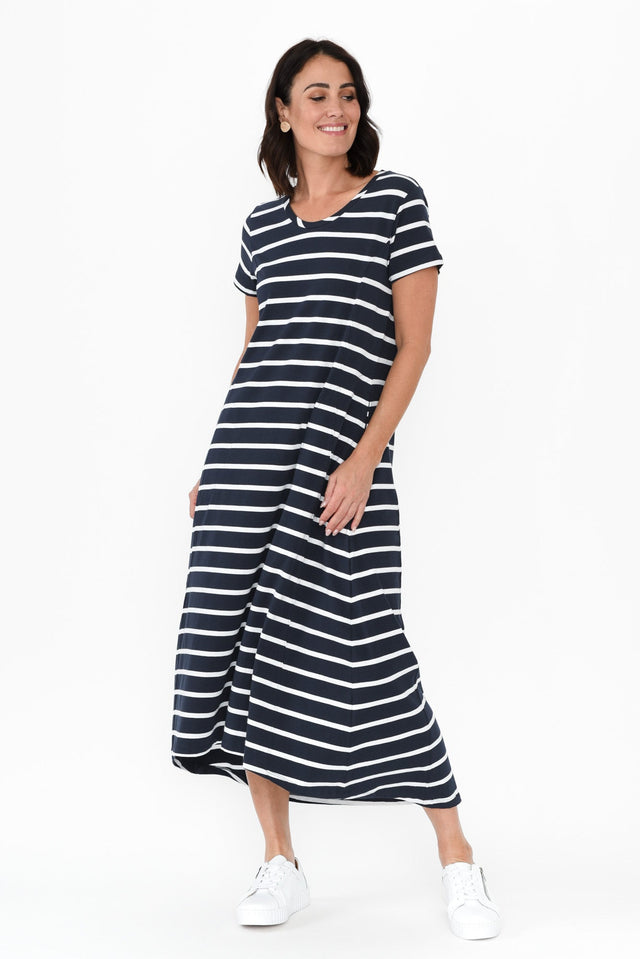 alt text|model:adele image 3