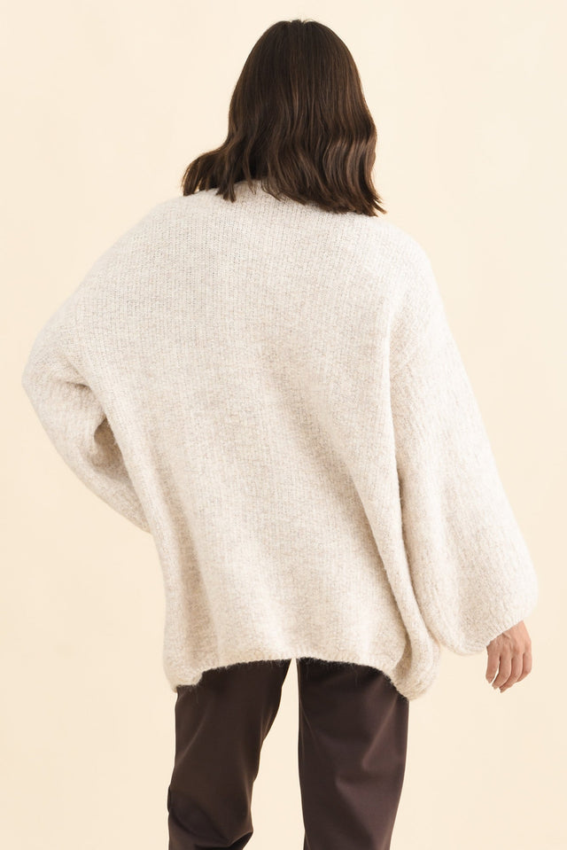 Pearson Natural Knit Cardigan,Brunette model,alt text|model:MJ image 5