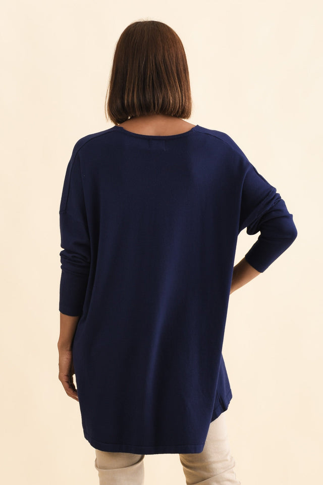 Piper Navy V Neck Knit Jumper,Brunette model,alt text|model:Cara image 5