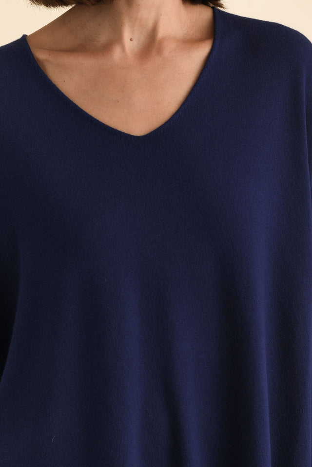 Piper Navy V Neck Knit Jumper,Brunette model,alt text|model:Cara image 6
