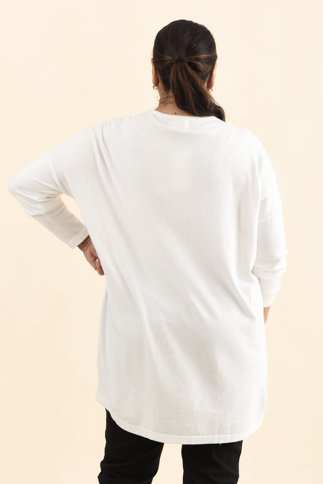Piper White V Neck Knit Jumper,Brunette model,alt text|model:Pilita image 12
