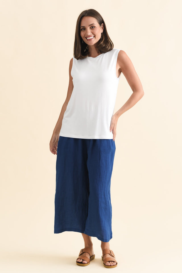 alt text|model:MJ image 7