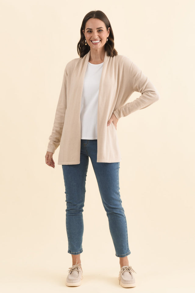 Primrose Natural Cotton Drape Cardigan,Brunette model,alt text|model:MJ image 8