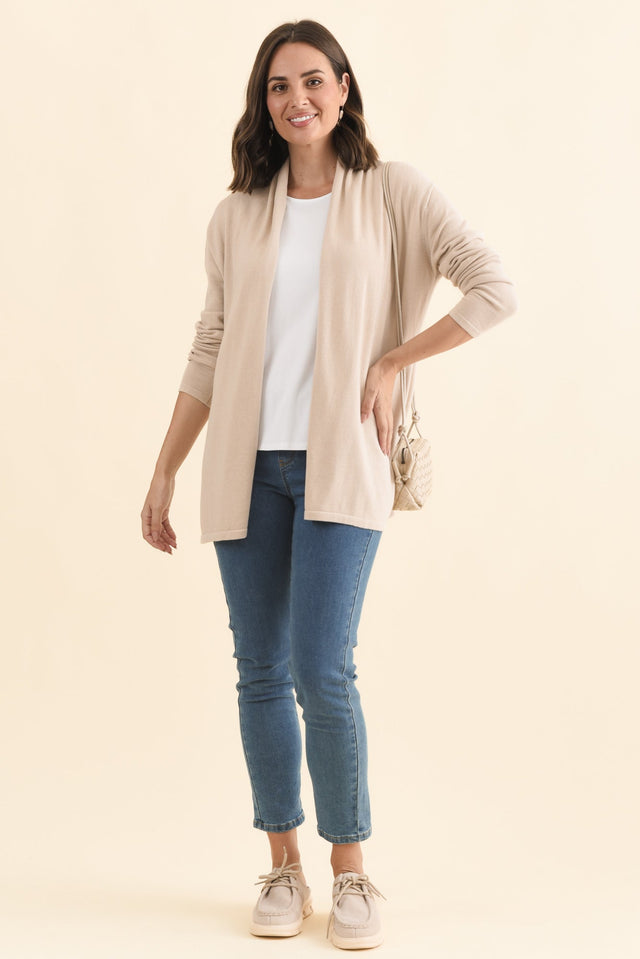 Primrose Natural Cotton Drape Cardigan,Brunette model,alt text|model:MJ image 4
