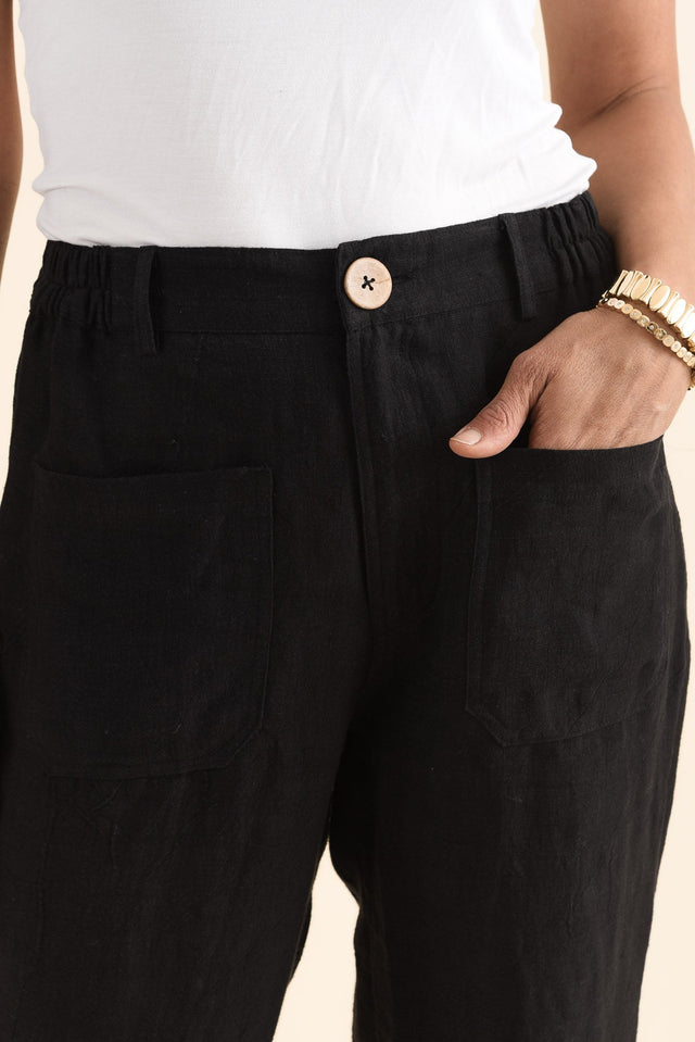 Ralph Black Linen Pocket Pants,Detail,Brunette model,alt text|model:Cara image 5