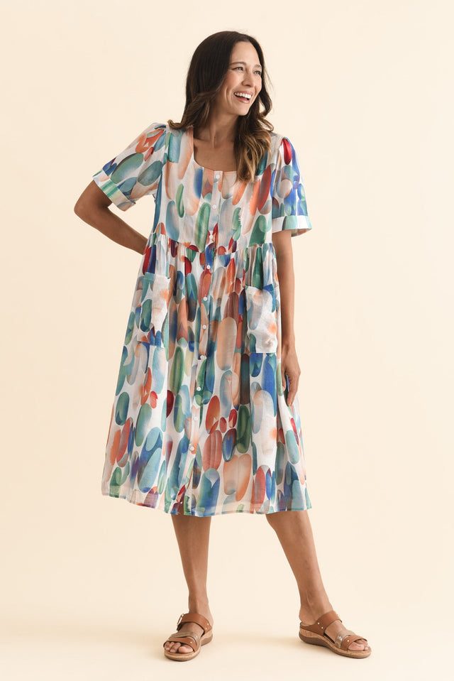 alt text|model:Cara image 3