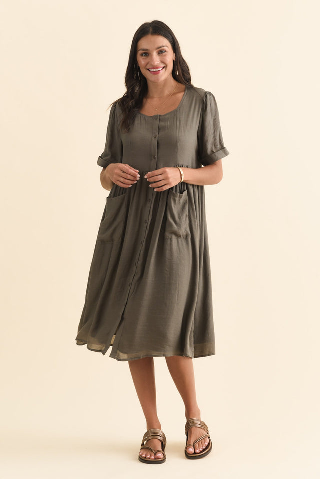 alt text|model:Brontie image 7