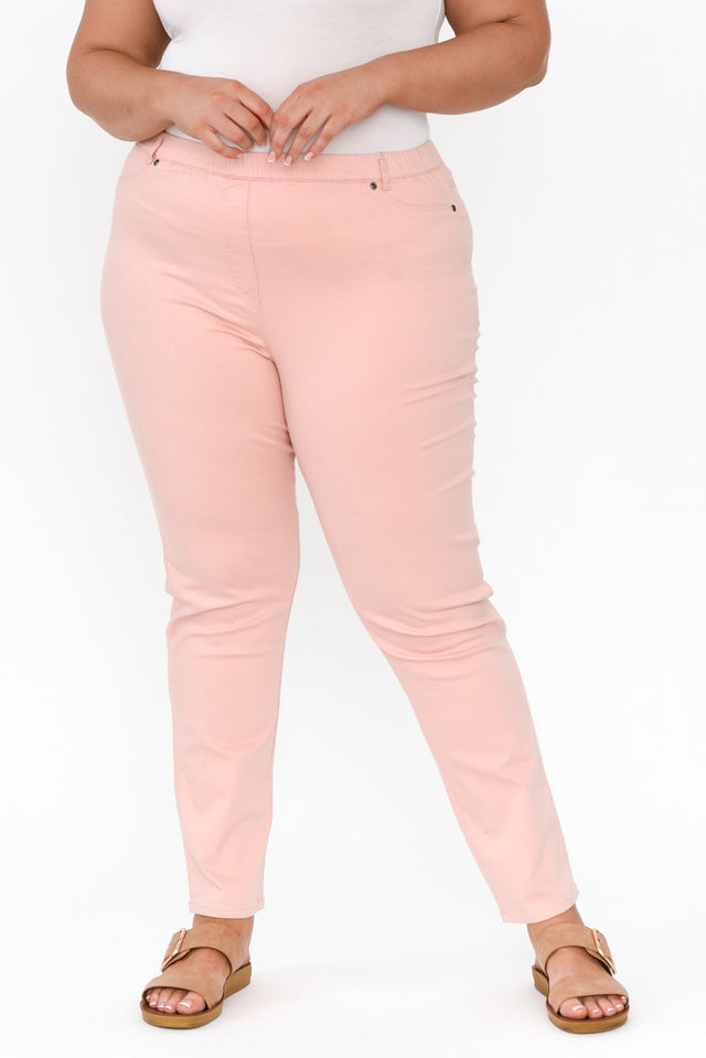 plus-size,curve-bottoms,plus-size-pants alt text|model:;wearing: alt text|model:Caitlin;wearing:AU 20 / US 16