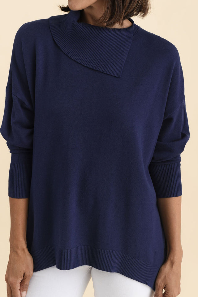 alt text|model:Cara image 6