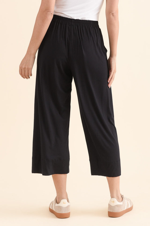 Rhodes Black Bamboo Wide Leg Pants,Back,Brunette model,alt text|model:MJ image 4