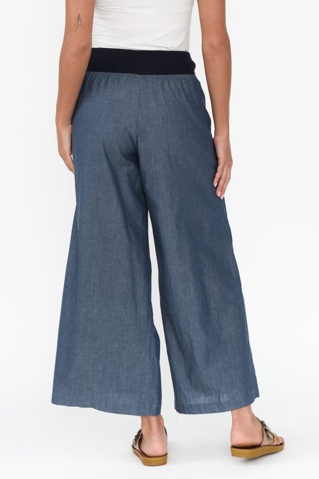 alt text|model:Brontie image 6