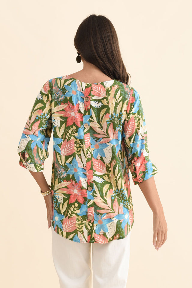 alt text|model:MJ image 4