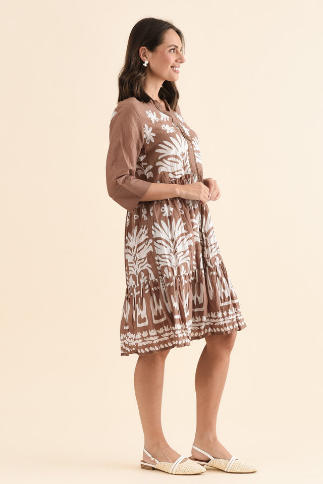 Romy Mocha Beach Crinkle Cotton Dress,Side,Brunette model,alt text|model:MJ image 3