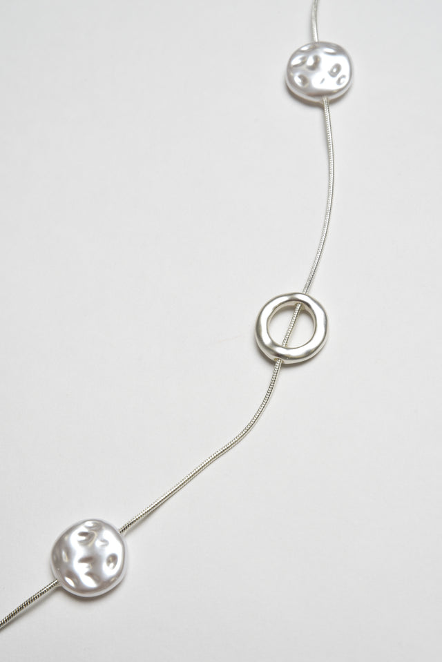 Rosaria Silver Circle Necklace