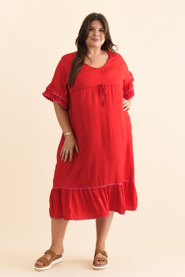 plus-size,curve-dresses,plus-size-sleeved-dresses,plus-size-midi-dresses,plus-size-evening-dresses,plus-size-wedding-guest-dresses,plus-size-cocktail-dresses,plus-size-formal-dresses,plus-size-mother-of-the-bride-dresses,plus-size-race-day-dresses,plus-size-summer-dresses,alt text|model:Gabby image 8