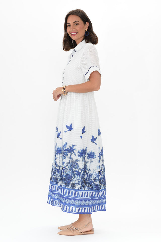 alt text|model:MJ image 5