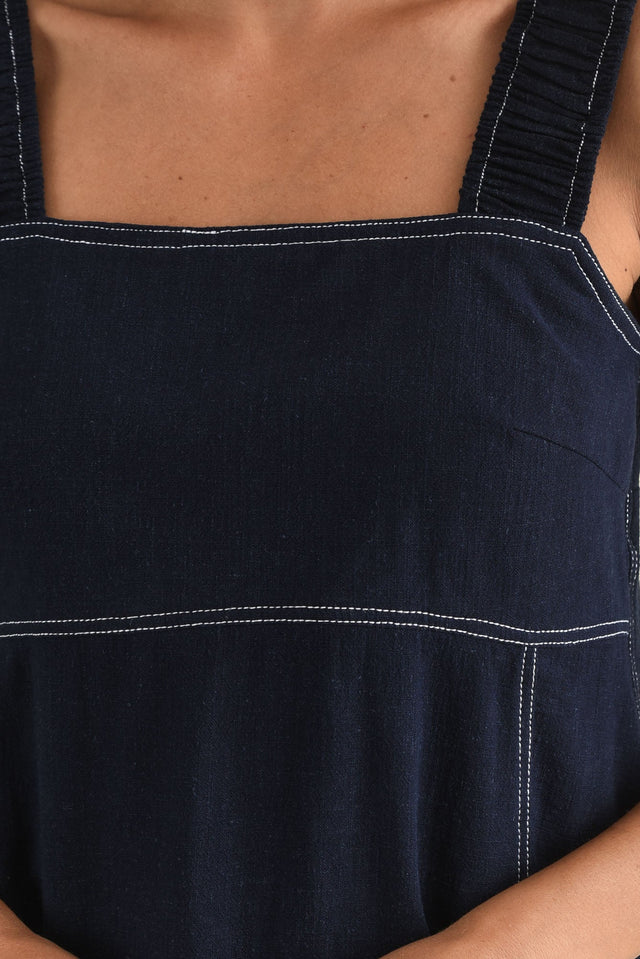 Sage Navy Contrast Top,Detail,Brunette model,alt text|model:Brontie image 5