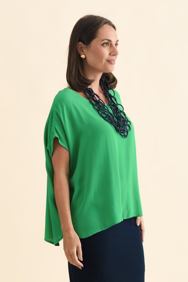 alt text|model:MJ image 4