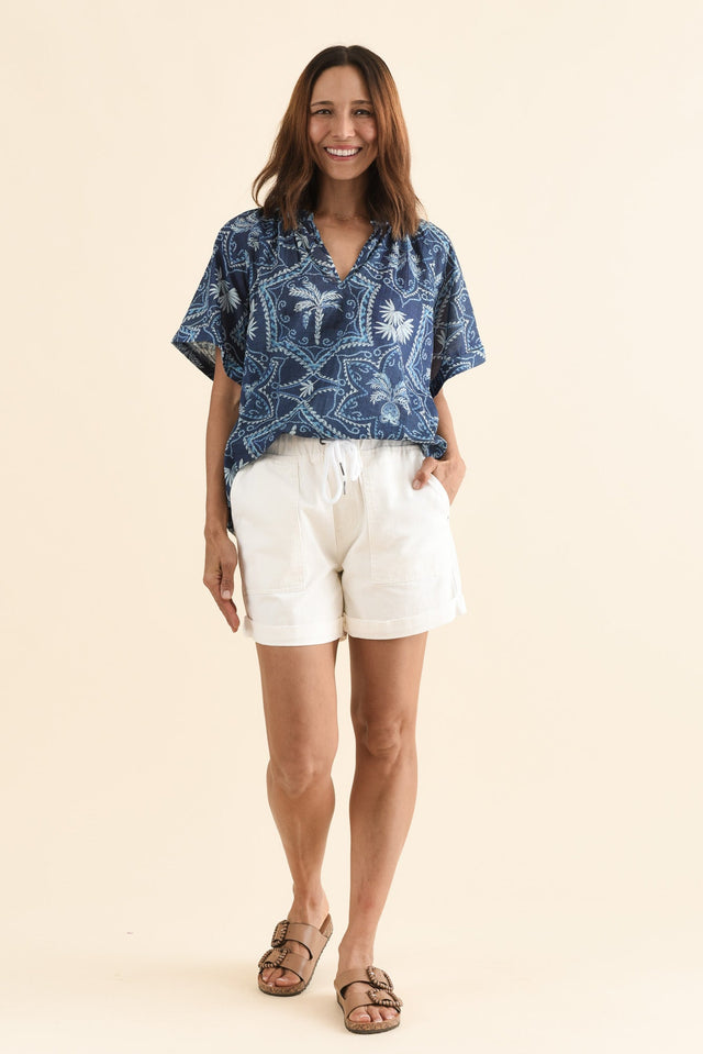 Emma White Denim Relaxed Shorts,Full Body,Brunette model,alt text|model:Cara image 3