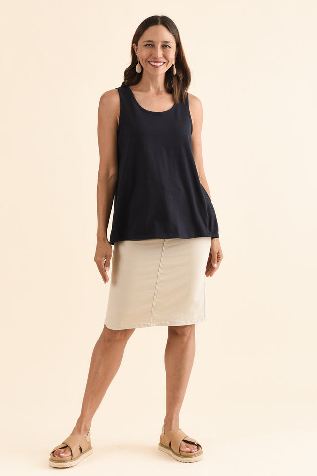 Satine Navy Cotton Pleated Tank,Full Body,Brunette model,alt text|model:Cara image 6