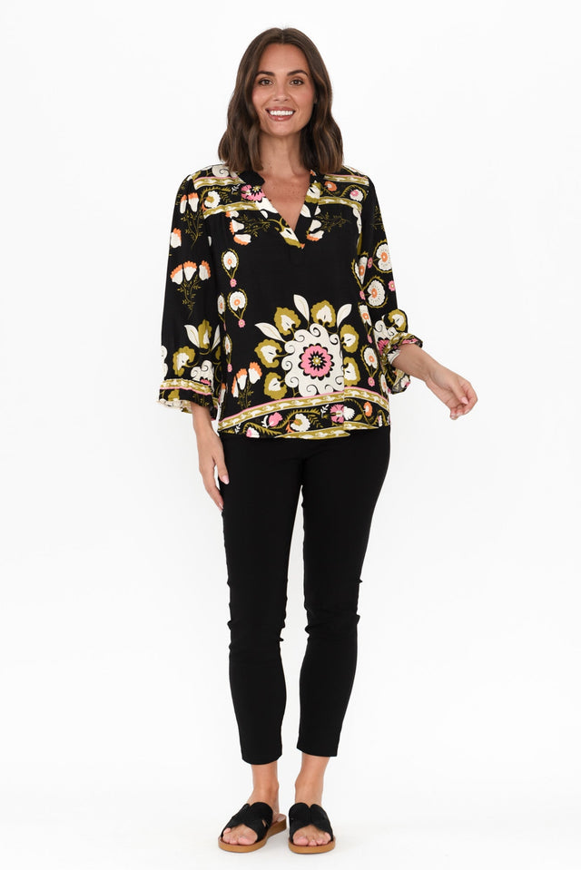 alt text|model:MJ image 7