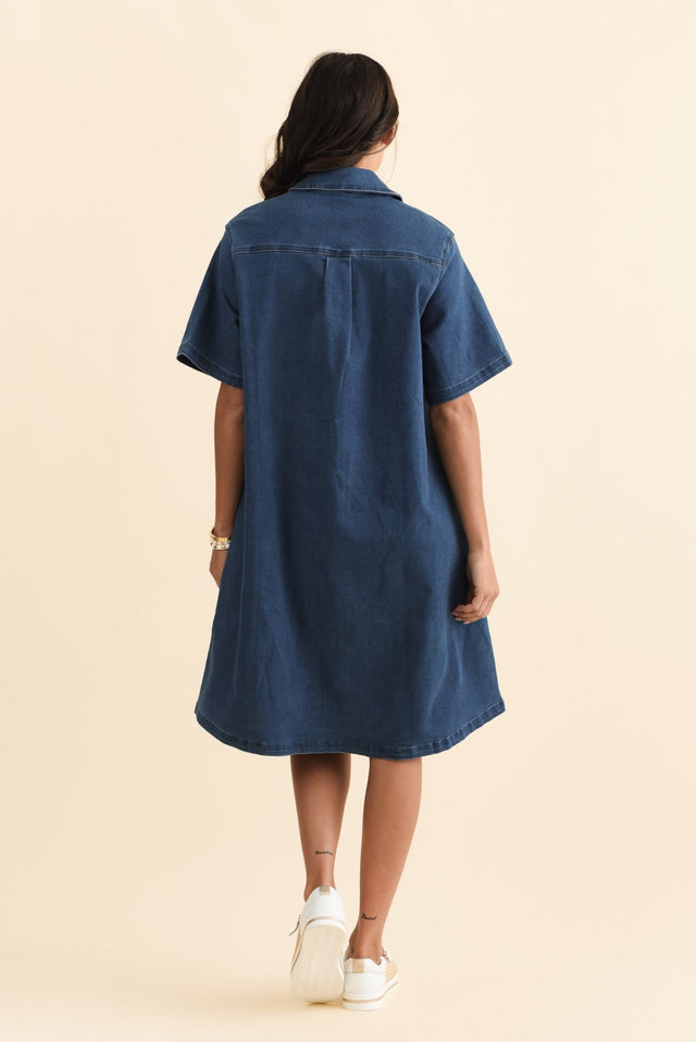 Shift Blue Denim Shirt Dress,Brunette model,alt text|model:Brontie image 5