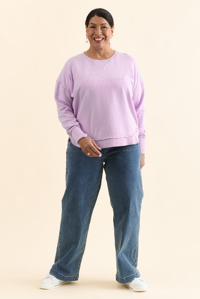 Signature Lilac Cotton Creweck Sweatshirt,Full Body,Brunette model,alt text|model:Pilita image 6