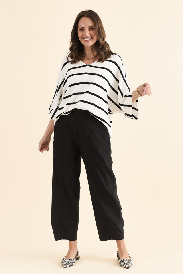 SmartFlex Black Barrel Pants,Full Body,Brunette model,alt text|model:MJ image 6