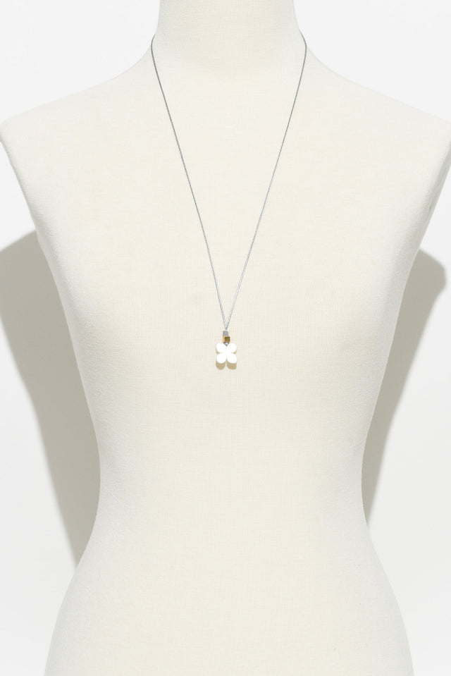 Solana Silver Clover Pendant Necklace