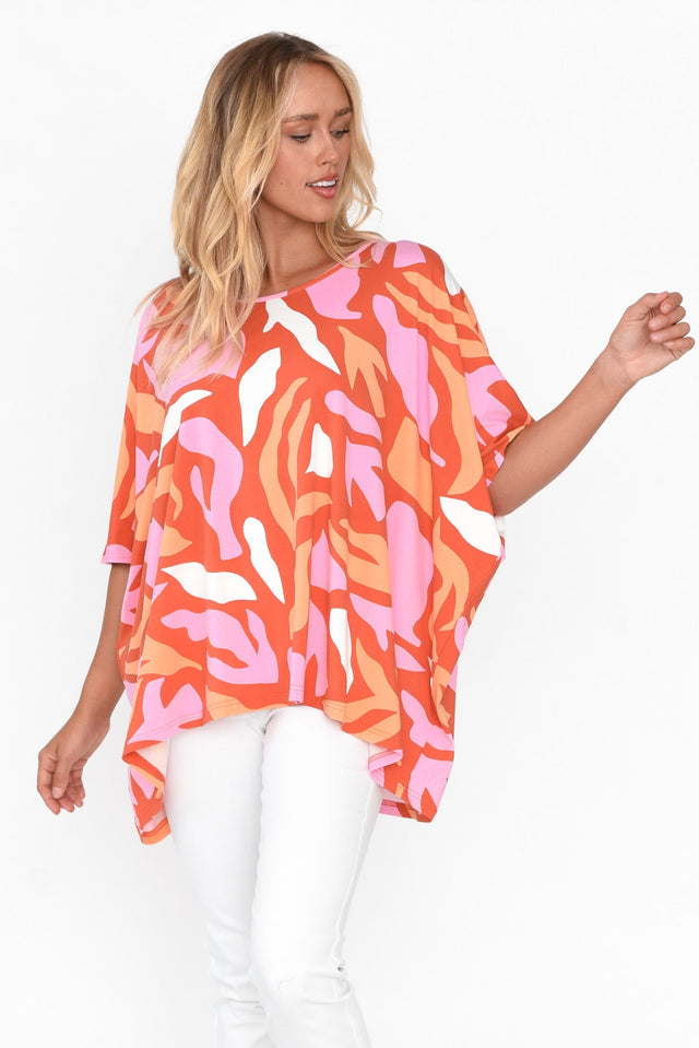 Sorronda Orange Abstract Bamboo Batwing Top neckline_Round   alt text|model:Zoe