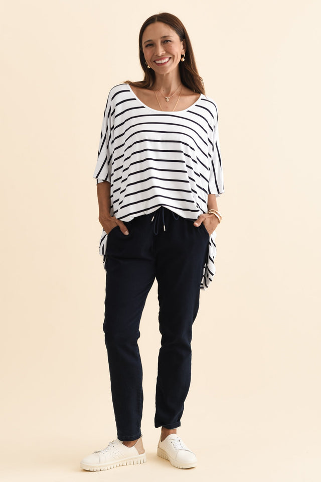 Sorronda White Stripe Bamboo Batwing Top,Brunette model,alt text|model:Cara image 8