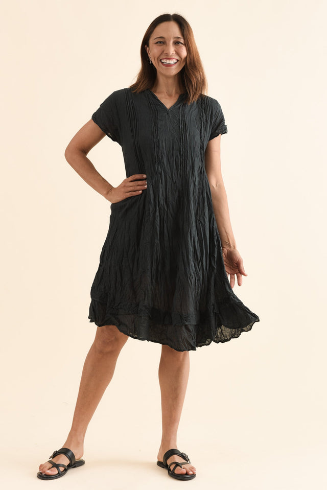 Stassi Charcoal Crinkle Cotton Dress,Full Body,Brunette model,alt text|model:Cara image 3