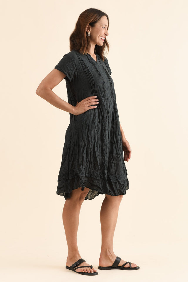 Stassi Charcoal Crinkle Cotton Dress,Side,Brunette model,alt text|model:Cara image 4