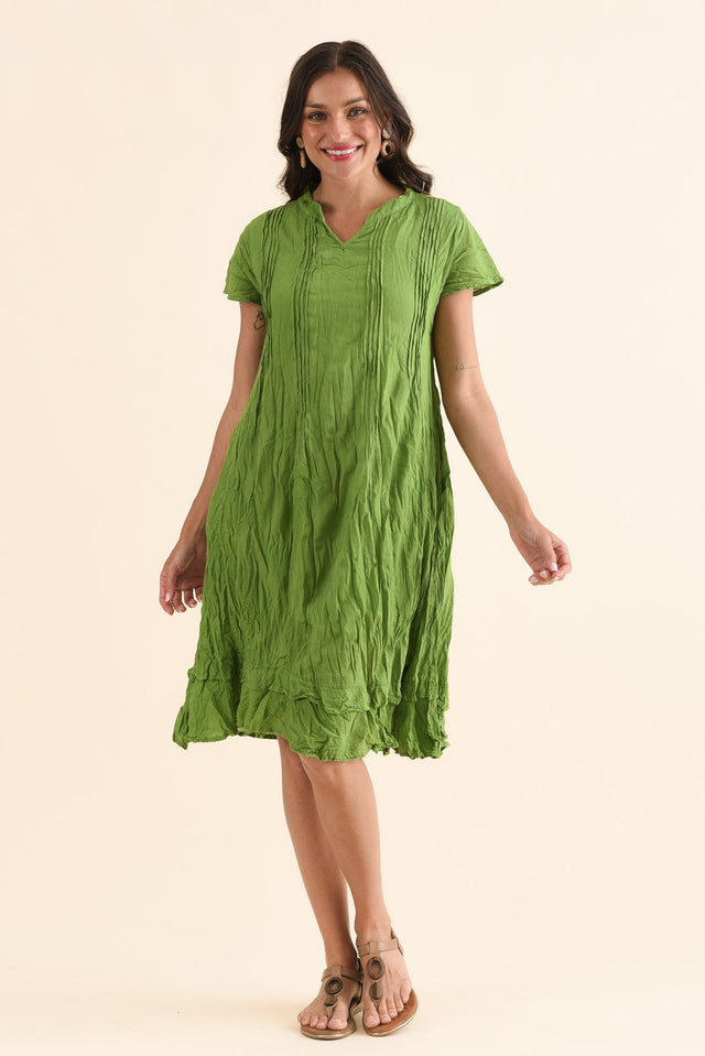 Stassi Fern Green Crinkle Cotton Dress,Full Body,Brunette model,alt text|model:Brontie image 2