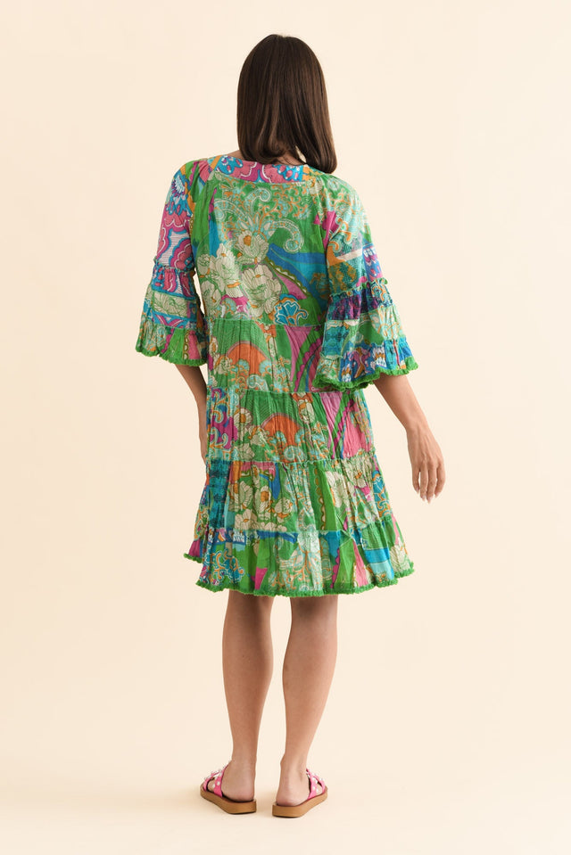 alt text|model:MJ image 5