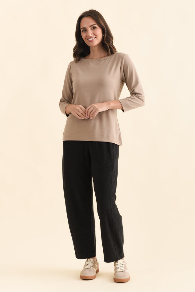 SuedeLuxe Beige 3/4 Sleeve Top,Brunette model,alt text|model:MJ image 7