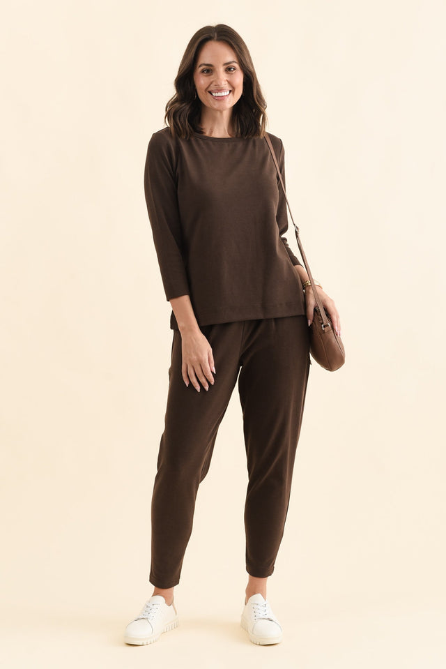 SuedeLuxe Chocolate Pocket Pants,Brunette model,alt text|model:MJ