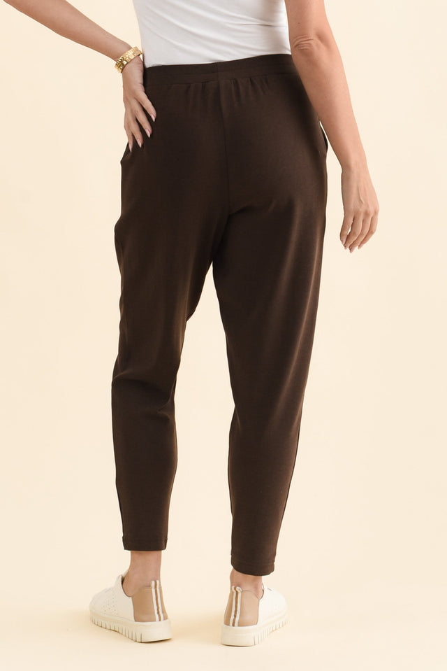 SuedeLuxe Chocolate Pocket Pants,Brunette model,alt text|model:MJ image 4