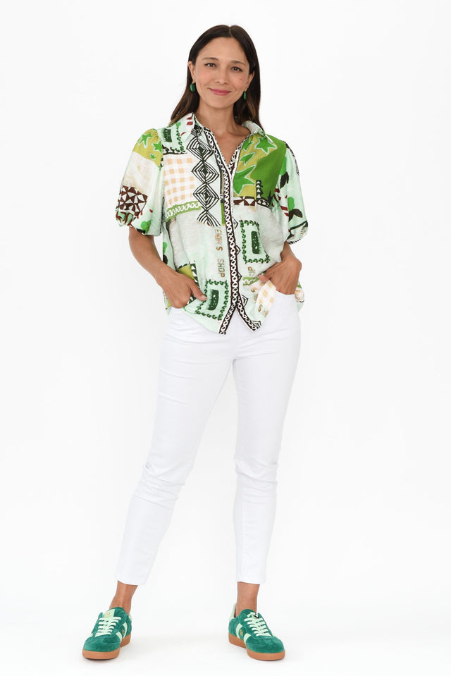 alt text|model:Cara image 7