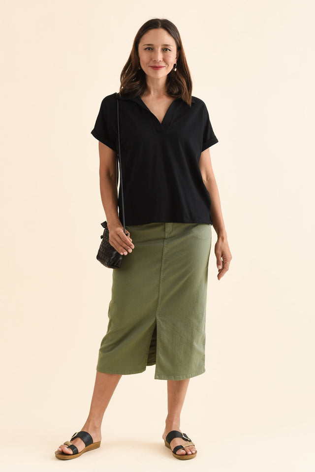 Talli Black Cotton Collared Tee,Full Body,Brunette model,alt text|model:Cara