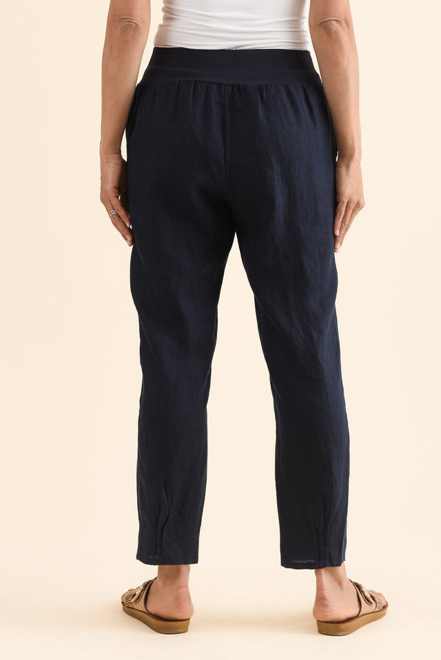 Tatum Navy Linen Pants,Back,Brunette model,alt text|model:Cara image 5