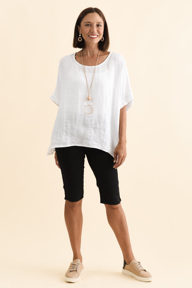 alt text|model:Cara image 7