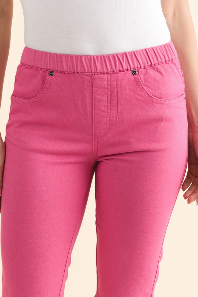 Tora Hot Pink Stretch Shorts,Detail,Brunette model,alt text|model:MJ image 5