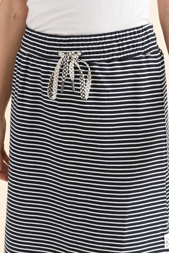 Travel Navy Stripe Cotton Maxi Skirt,Detail,Brunette model,alt text|model:Cara image 6