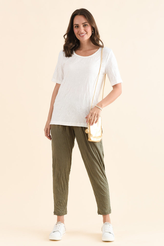 Travel No-Iron White Scoop Neck Top,Full Body,Brunette model,alt text|model:MJ image 2