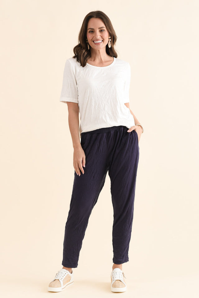 Travel No-Iron Navy Cropped Pants,Full Body,Brunette model,alt text|model:MJ image 2