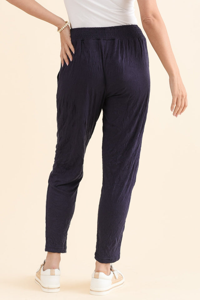 Travel No-Iron Navy Cropped Pants,Back,Brunette model,alt text|model:MJ image 4