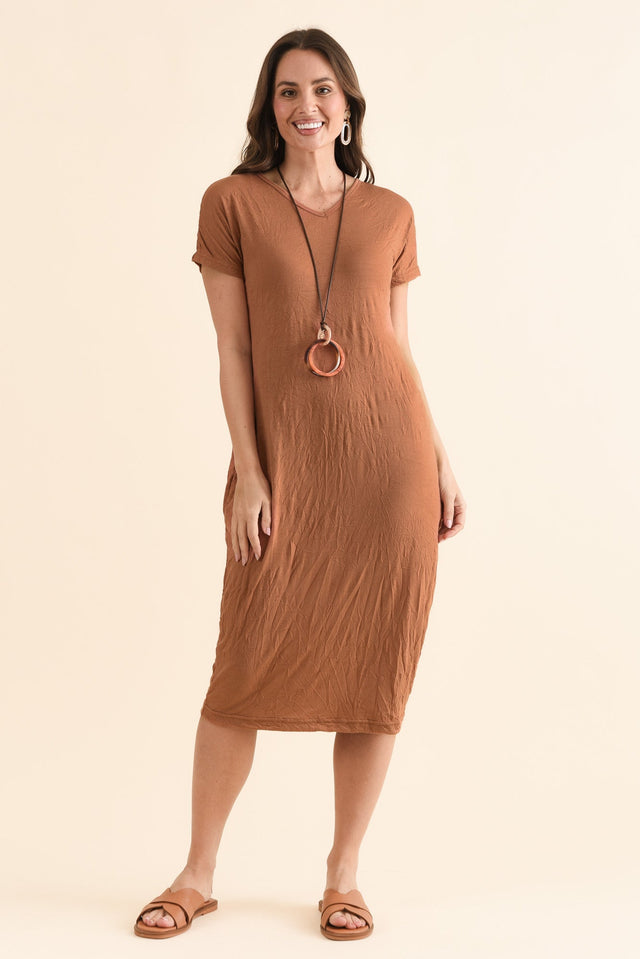 Travel No-Iron Rust Maxi Dress,Full Body,Brunette model,alt text|model:MJ image 6