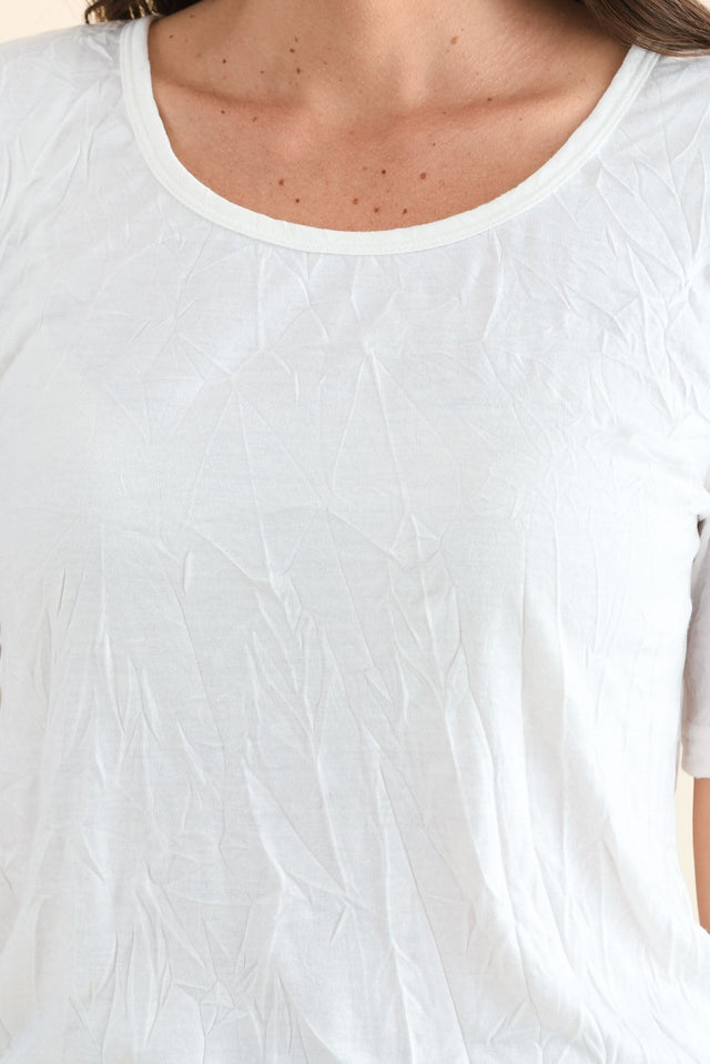 Travel No-Iron White Scoop Neck Top,Detail,Brunette model,alt text|model:MJ image 5